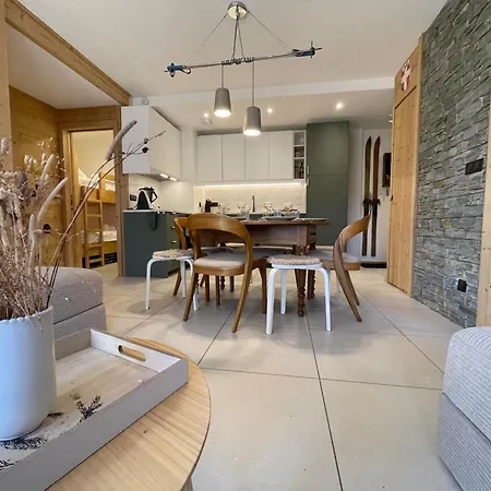 Apartment 8 Personnes Neuf Au Coeur Du Village Saint-Sorlin-d'Arves